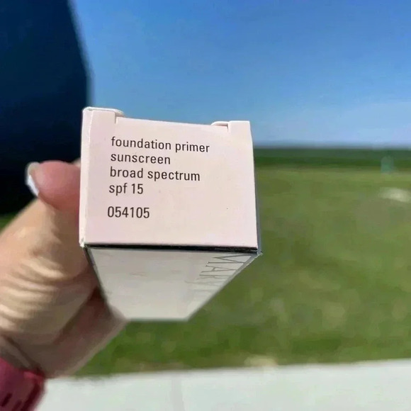 Mary Kay Foundation Primer NEW UPF Sunscreen 054105 - Picture 2 of 5